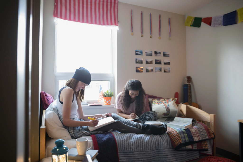 Off-Campus Housing With Student Loans